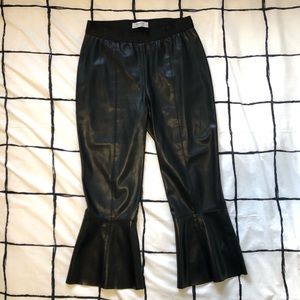 Bailey 44 Leather Bottoms